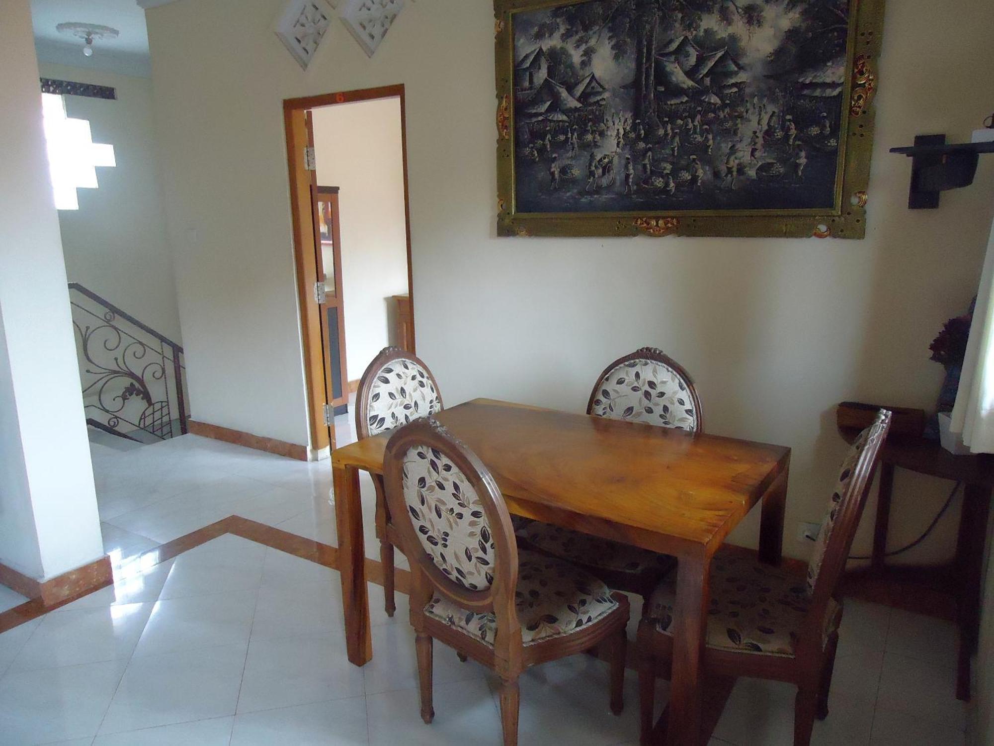 The Reinhold Guesthouse Bali Kerobokan  Exterior photo